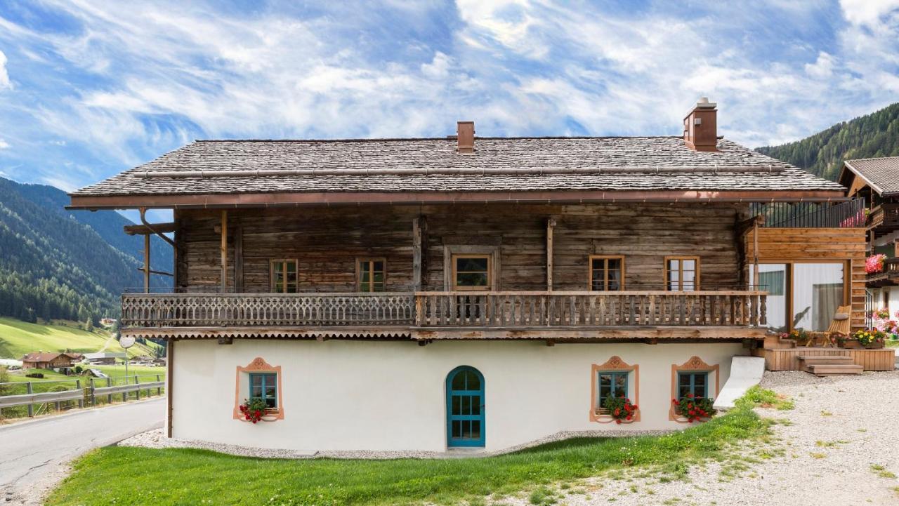 Appartements Zi Ranna Санта-Маддалена-ин-Казиес Экстерьер фото